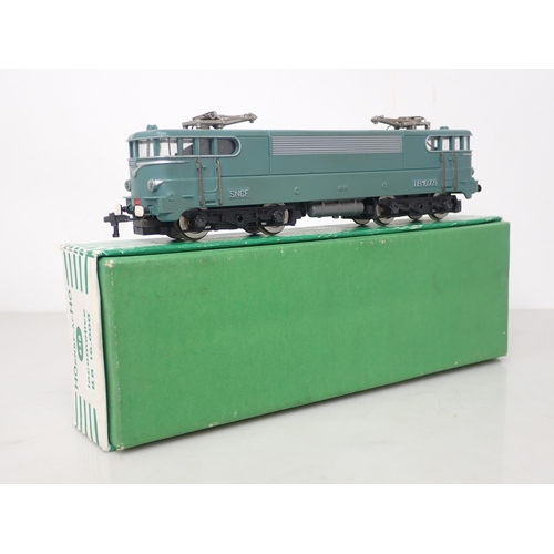 579 - Hornby-Acho 638 HO scale Bo-Bo Locomotive, boxed