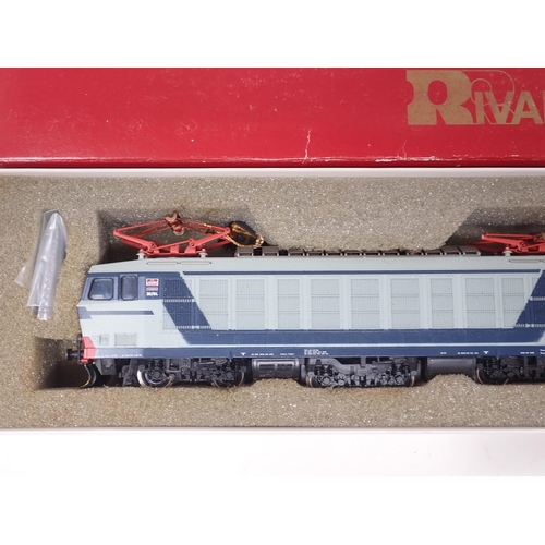 591 - Two Rivarossi HO scale Locomotives; 1459 E656 024 electric and 1471 E632 042 electric, both boxed