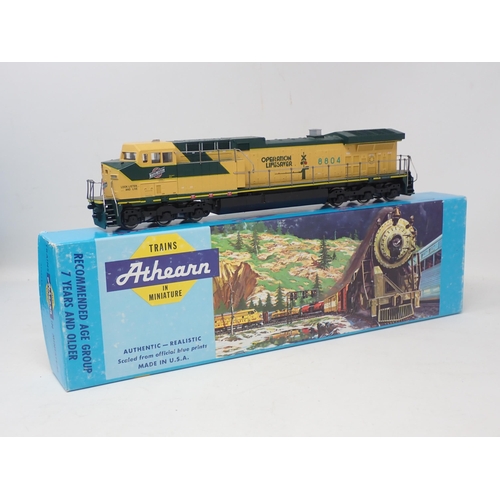 603 - Eleven boxed Athearn HO scale American Locomotives and five Wagons, etc.