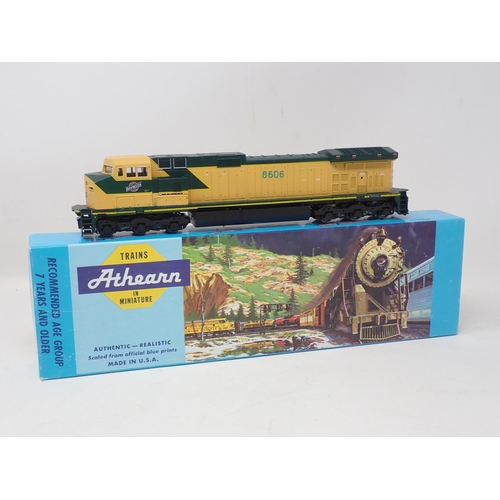 603 - Eleven boxed Athearn HO scale American Locomotives and five Wagons, etc.