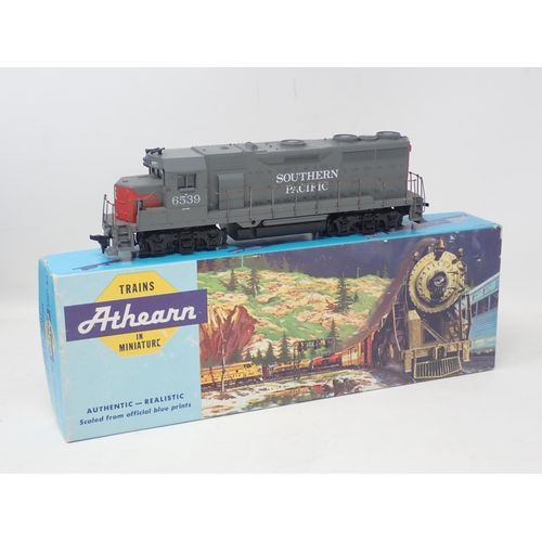 604 - Eight boxed Athearn HO scale American Locomotives