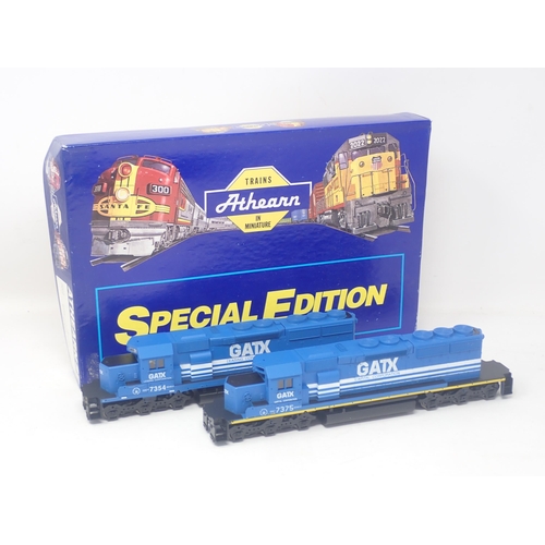 605 - A boxed Ahearn HO scale Special Edition GATX Locomotive Set and five other boxed Locomotives