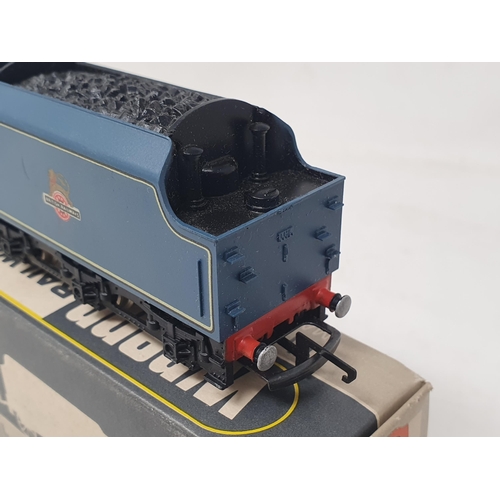 618 - Wrenn W2229 'City of Glasgow' Locomotive in BR blue livery, boxed