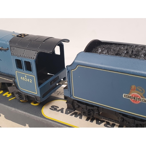 618 - Wrenn W2229 'City of Glasgow' Locomotive in BR blue livery, boxed