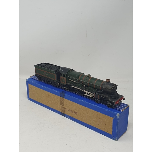 624 - Hornby Dublo EDLT20 'Bristol Castle' Locomotive, boxed (box lid A/F); and a boxed L30 Bo-Bo diesel L... 