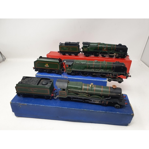 626 - Hornby Dublo EDLT20 'Bristol Castle', boxed (box A/F); Hornby Dublo EDL12 'Duchess of Montrose' in E... 