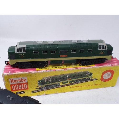 631 - Hornby Dublo 2234 'Crepello' Locomotive, box A/F; and Hornby Dublo 2224 8F 2-8-0 Locomotive, box lid... 