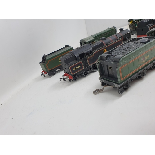 635 - Five unboxed Hornby-Dublo 3-rail Locomotives including 0-8-0 diesel Shunter, two 2-6-4T Locomotives,... 