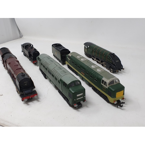 644 - Five unboxed Hornby Dublo 2-rail Locomotives including Co-Co diesel Locomotives, 0-6-2T, 'City of Lo... 