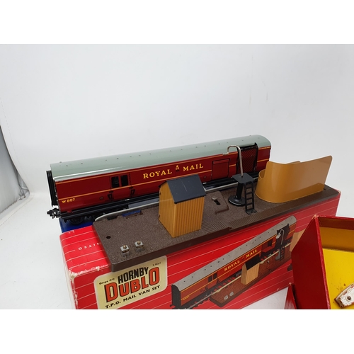 674 - Hornby Dublo 4620 Breakdown Crane, boxed with packing; and a Hornby Dublo 2400 T.P.O Mail Van Set, b... 