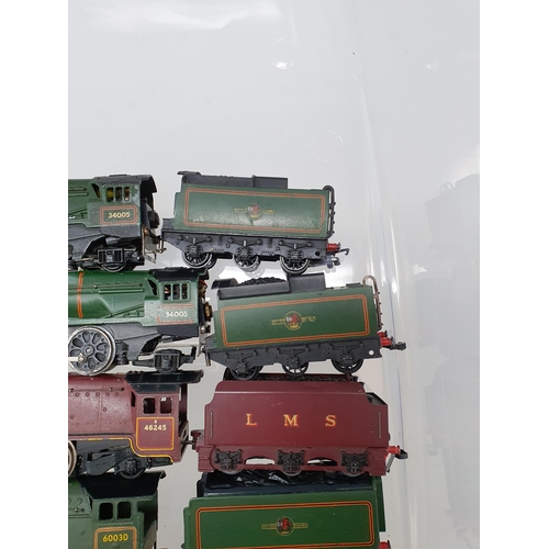 678 - Seven unboxed and play worn Hornby Dublo 2-rail Locomotives including two 'Barnstaples', 'City of Lo... 