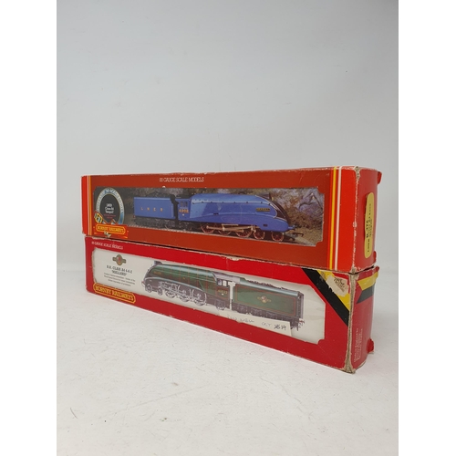 710 - Boxed Hornby 00 gauge A4 Locomotive 'Seagull' and boxed Hornby A4 'Mallard'