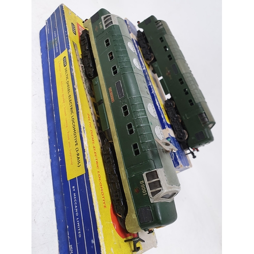 733 - Hornby Dublo 3232 Co-Co diesel Locomotive, boxed; and 3234 'St Paddy', boxed with spare shell