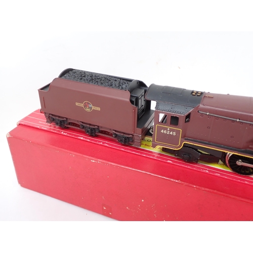 11 - Hornby Dublo 2226 'City of London' Locomotive, boxed, mint condition showing no signs of use to the ... 