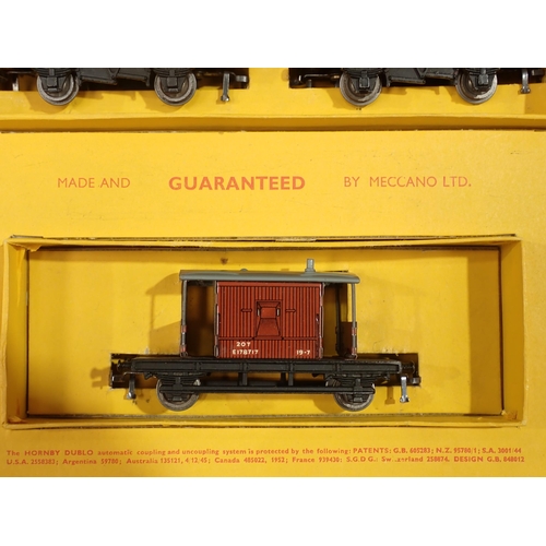 29 - Hornby Dublo EDG16 Goods Set, locomotive and wagons in mint condition, have been lightly run. Box ba... 