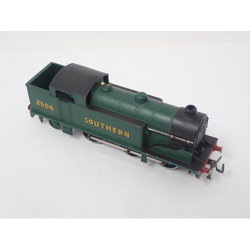 60 - Hornby Dublo EDL7 Southern 0-6-2T Locomotive, unboxed. Paint work and transfer in Ex plus condition.... 