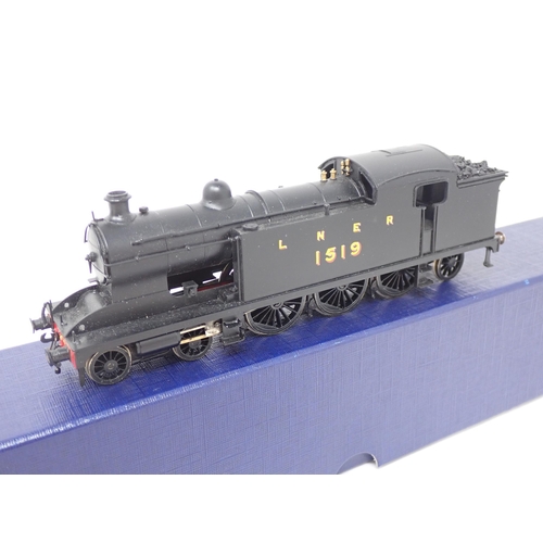 248 - A DJH or Little Engines 00 gauge kit built A8 Class Locomotive No.1519 in LNER black livery with Por... 