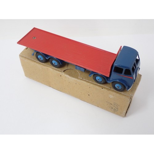 319 - Dinky Supertoys No.502 Foden 1st type Flat Truck with red back and blue chassis, boxed