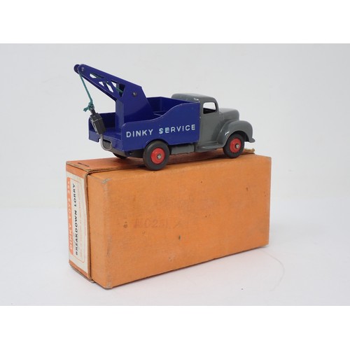 398 - Dinky Toys 25x blue and grey Breakdown Lorry, boxed