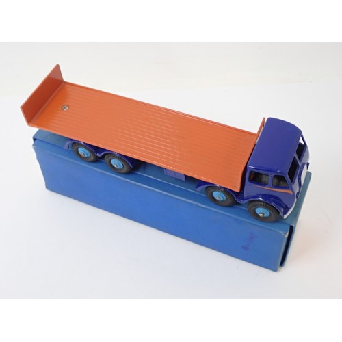 401 - Dinky Supertoys 503 1st type Foden Flat Truck with orange back and blue chassis, boxed