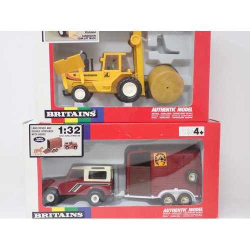 423 - Britains 9513 Sanderson Forklift Truck, 9529 Massey-Ferguson Tractor and 9650 Land Rover and Trailer... 