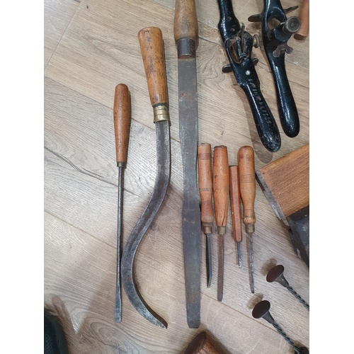 216 - A quantity of Vintage Moulding Planes, a Stanley Hand Drill, Chisels, and other Vintage Tools.