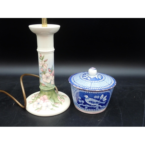 86 - A modern Moorcroft Table Lamp, (passed PAT, fuse removed) floral decorated and a blue and white Bowl... 