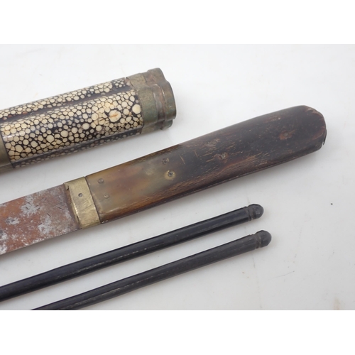 1157 - A WWII Japanese Officer's Trousse Knife and Chopstick Set with antler handle in shagreen scabbard