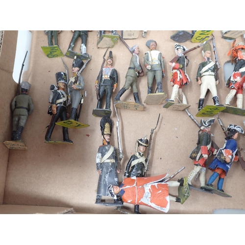 1173 - Approximately 200 hand painted diecast Figures of Soldiers in historical uniforms, some A/F