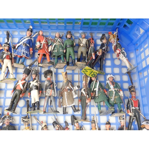 1173 - Approximately 200 hand painted diecast Figures of Soldiers in historical uniforms, some A/F