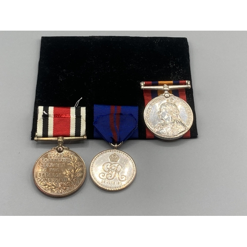 1223 - Three; Queen's South Africa Medal to 6560 Corporal Thomas Newns, 1st Battalion Argyll & Sutherland H... 