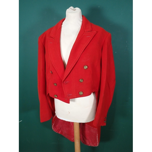 1189 - A Quorn Hunt scarlet 'swallowtail' Coat made from 35mm cavalry twill and complete with fill set of b... 