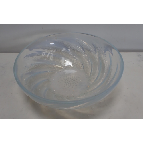 302 - A Lalique Bowl, poisson design, fish with bubble base, marked R. LALIQUE, France, 9½in D