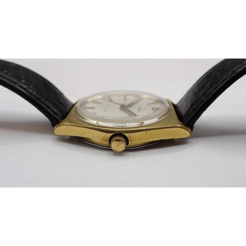 98 - A gentleman's Omega Geneve Wristwatch the silvered dial with hourly baton markers, sweep seconds han... 