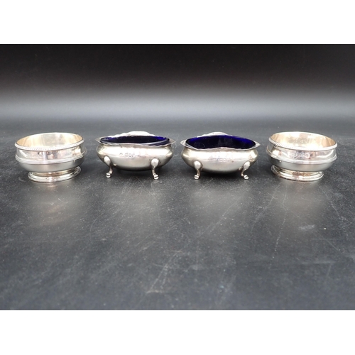 115 - A pair of Victorian silver oval Salts, London 1900 and a pair of circular Salts, Birmingham 1922