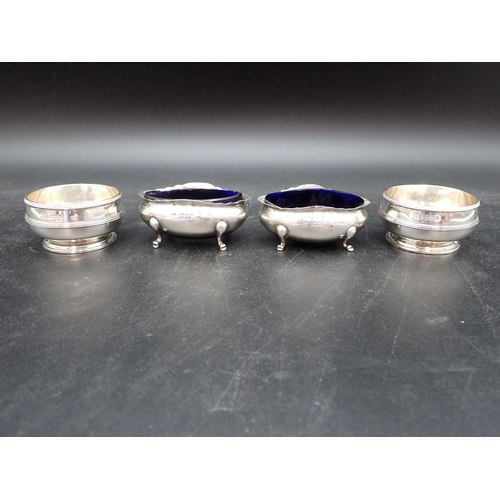 115 - A pair of Victorian silver oval Salts, London 1900 and a pair of circular Salts, Birmingham 1922