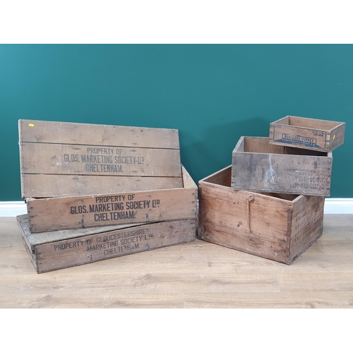 33 - A Quantity of rustic wooden Crates, various sizes.