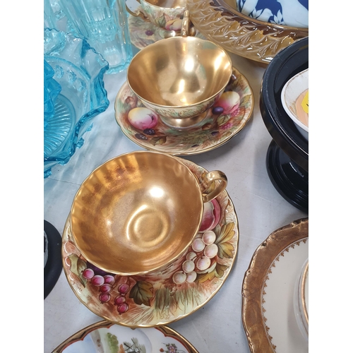 387 - A quantity of blue and white China, a Chinese Ginger Jar and Cover A/F, Aynsley Cups and Saucers, Gl... 