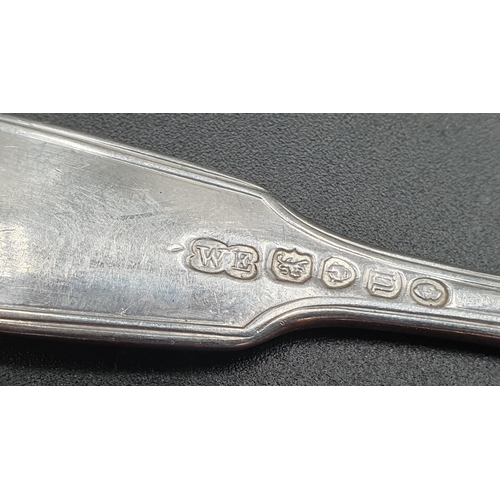 117 - Five Wm IV silver Dessert Forks, fiddle and thread pattern, London 1835, Maker W.E. 250gms