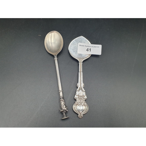 41 - An Edward VII silver Apostle Spoon, London 1903, and a Rifle Club Spoon, Sheffield 1908