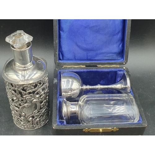 93 - An Edward VII silver Travelling Chalise, Paten and bottle or Travelling Communion Set, Sheffield 190... 