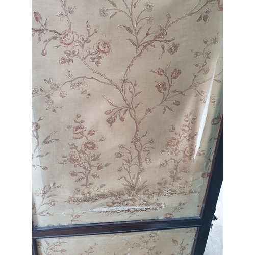 564 - A mahogany framed four fold Dressing Screen with floral decorations, 5ft 6