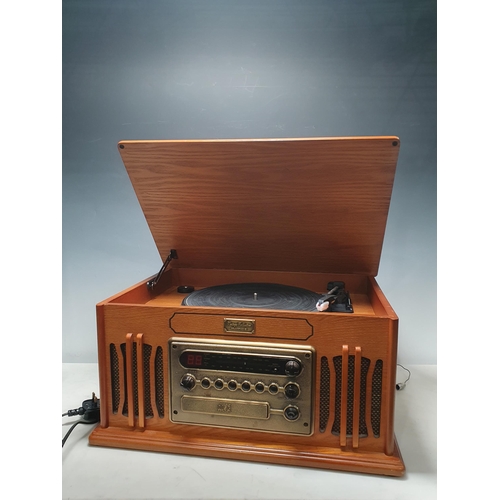 242 - A Vintage Collection Gramophone and Radio. (R10).