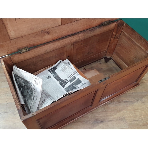 514 - A Georgian oak Blanket Chest with two panel front 4ft W x 2ft 1in H (R4)