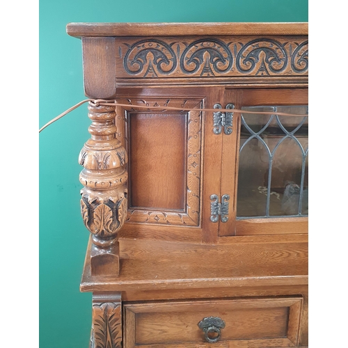 530 - An oak and lead glazed Court Cupboard 4ft 6in W x 4ft 6in H (R7)