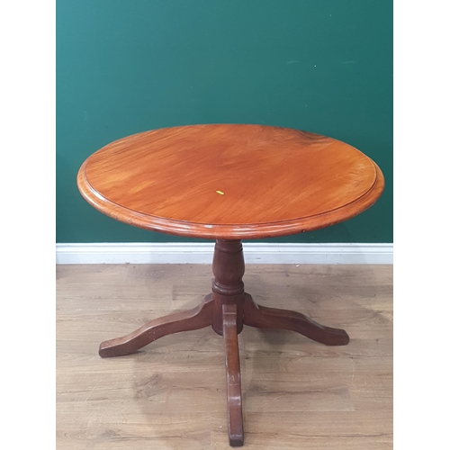 608 - A mahogany circular Tilt Top Table on turned column and splayed supports, 2ft 5