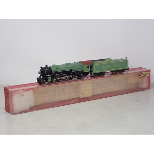 157 - Rivarossi 1285 HO scale 4-6-2 Heavy Pacific Locomotive in Southern Crescent R.R. livery, boxed (box ... 