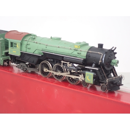 157 - Rivarossi 1285 HO scale 4-6-2 Heavy Pacific Locomotive in Southern Crescent R.R. livery, boxed (box ... 