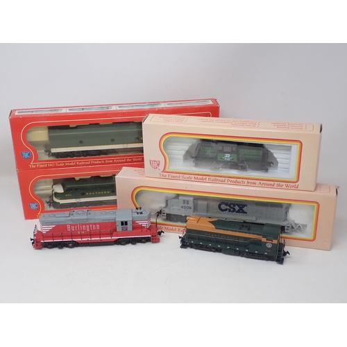 159 - A boxed IHC HO scale American Southern Diesel Railcar Unit, a boxed Co-Co Locomotive, a diesel Shunt... 