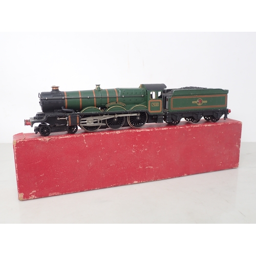 161 - Hornby Dublo 2220 'Denbigh Castle' Locomotive, boxed with instructions